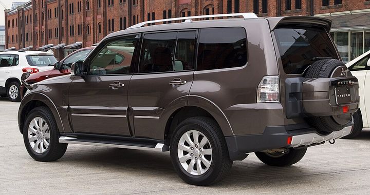 Mitsubishi Pajero IV, 2006–2021