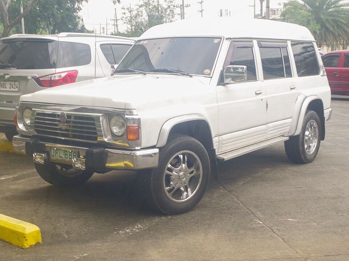 Nissan Patrol Y60, 1987–1997