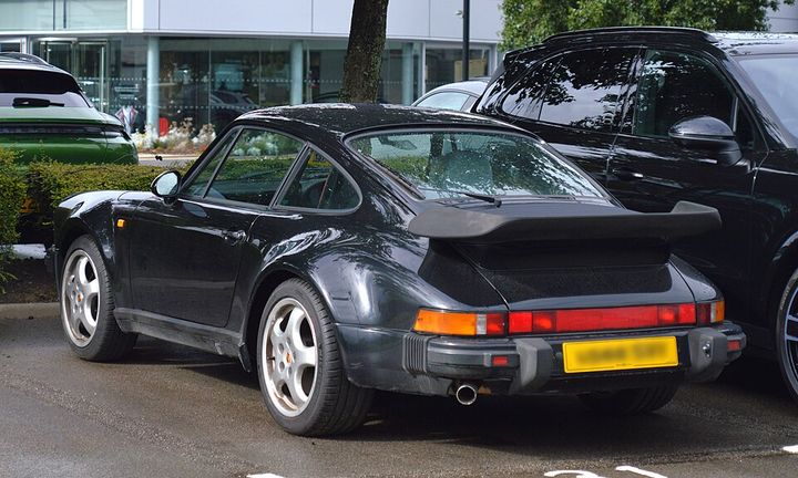 Porsche 911 964, 1989–1994